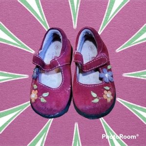 LA Underground girl shoes size 5